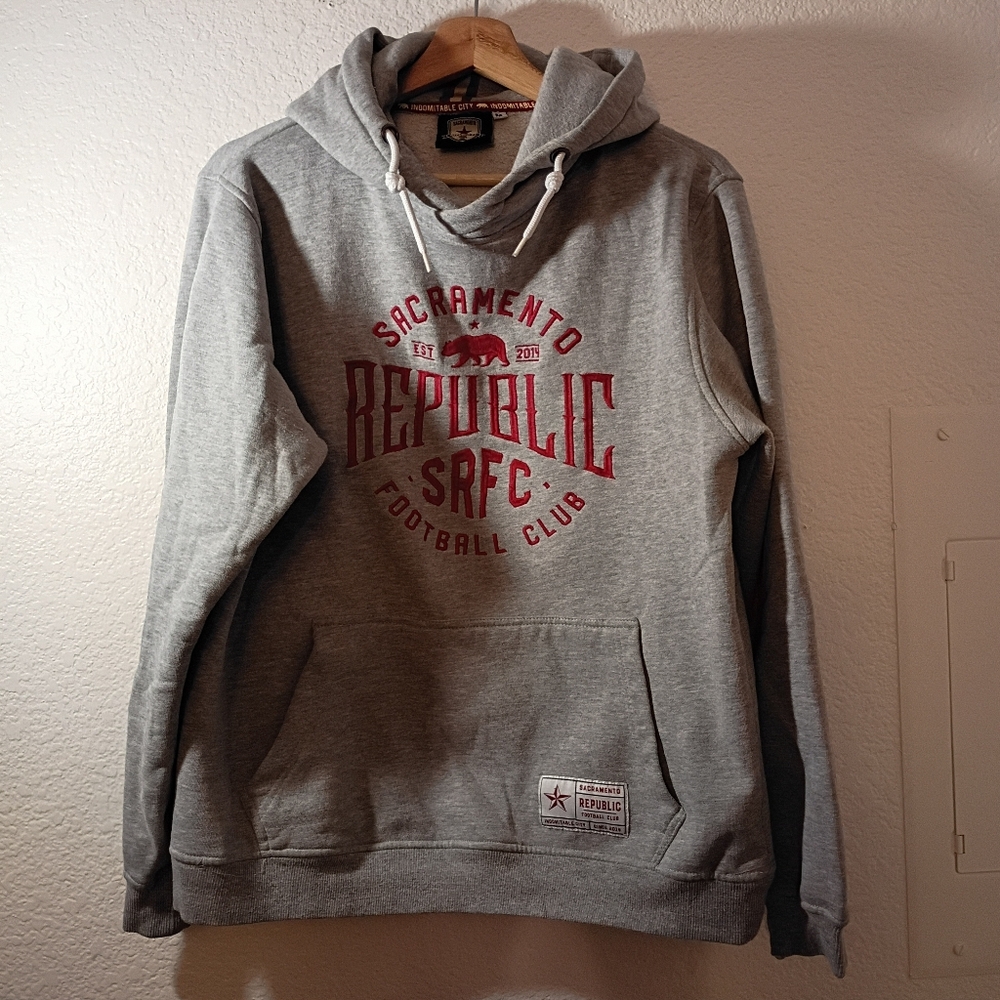 Gray 2014 Sacramento Republic FC Hoodie sz Medium